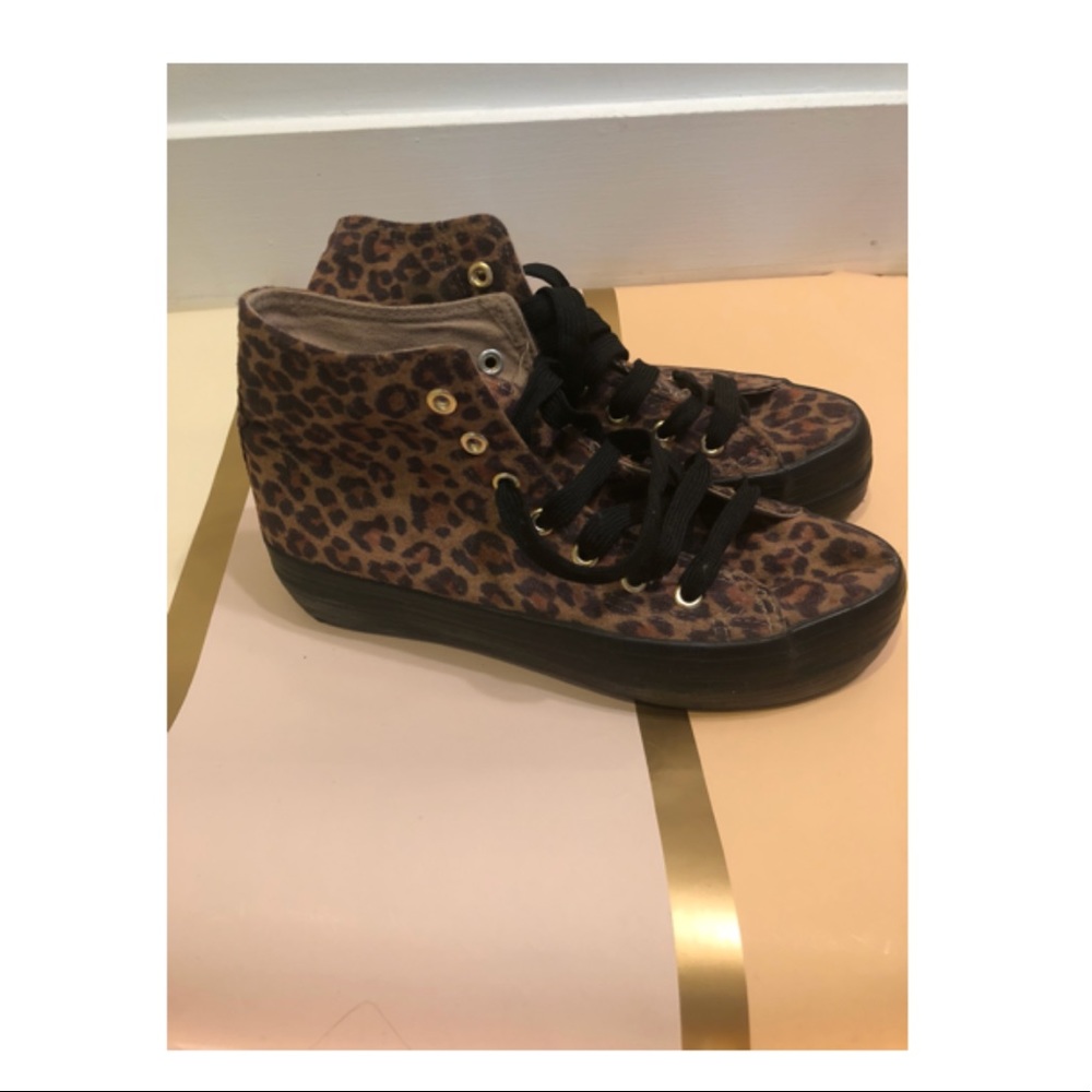 Funky leopard platform sneakers